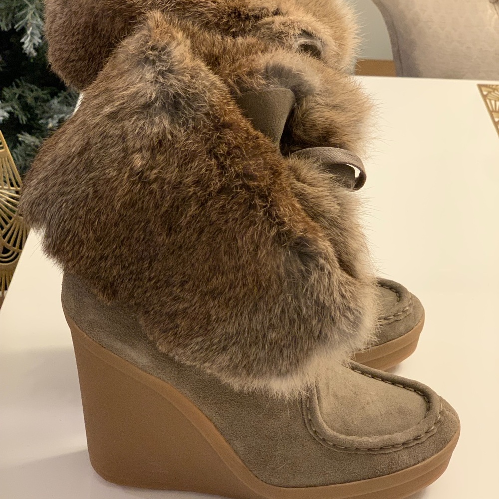 Coach wedge rabbit fur boots